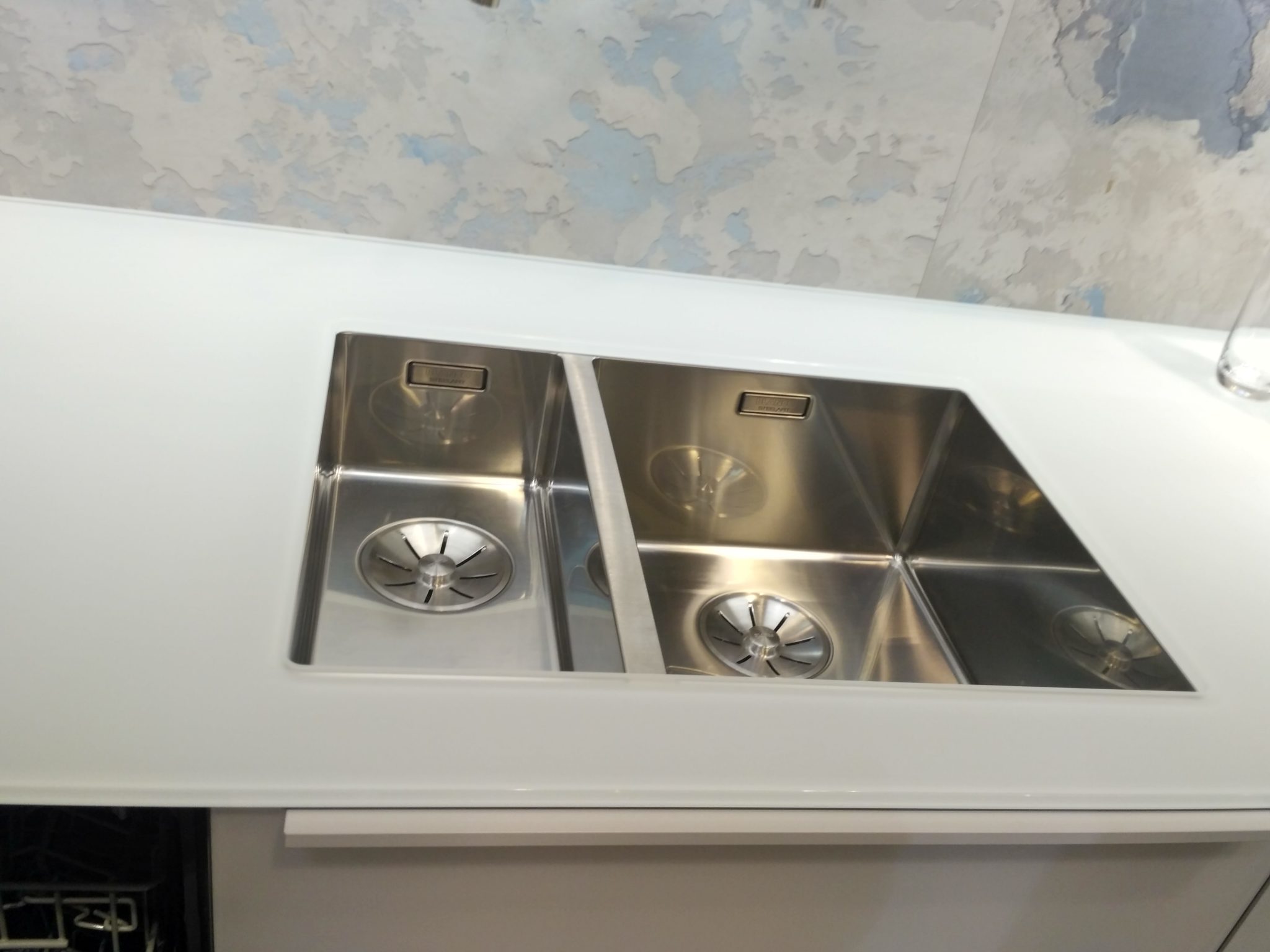 M-Studio | Meble na wymiar