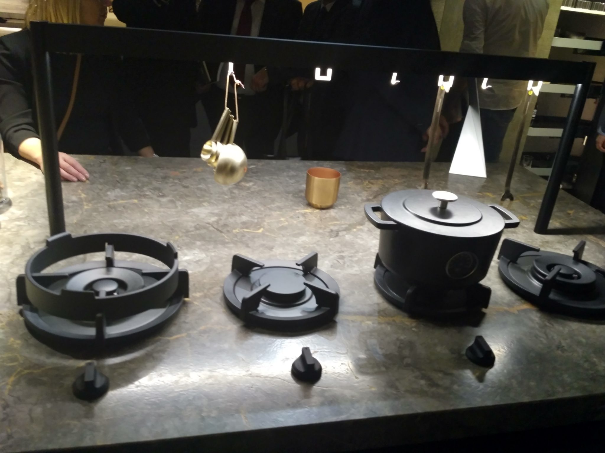 M-Studio | Meble na wymiar