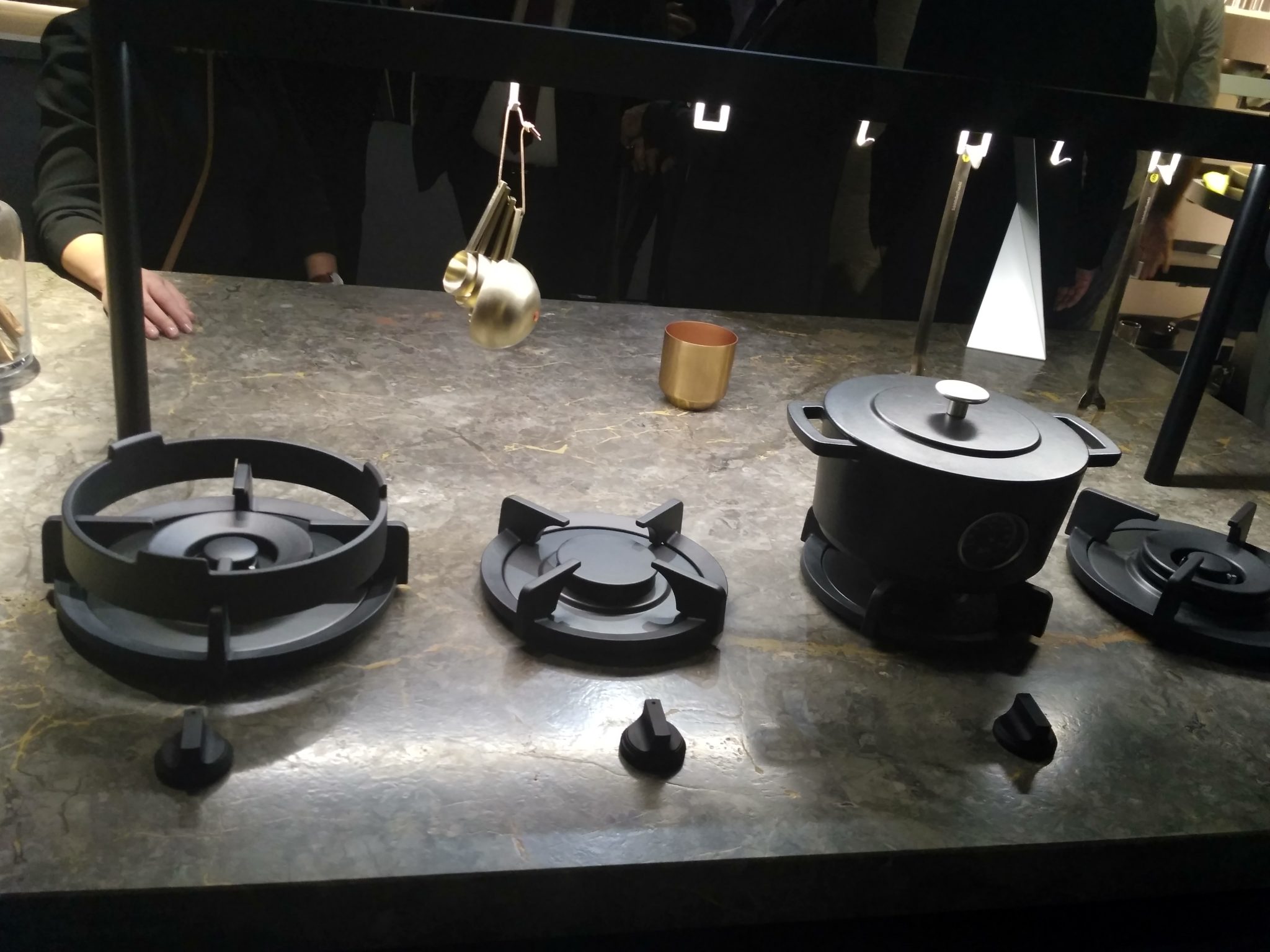 M-Studio | Meble na wymiar