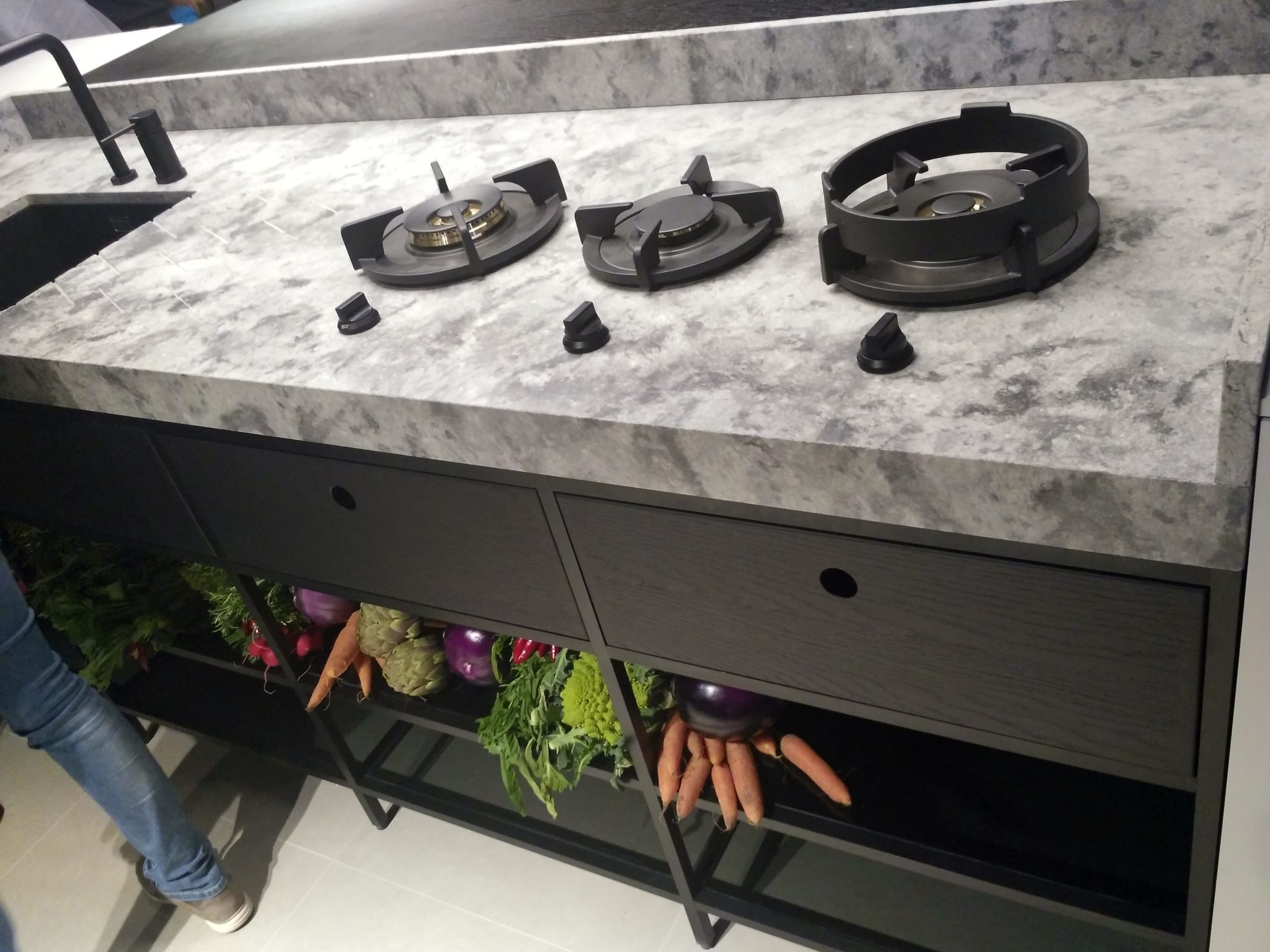 M-Studio | Meble na wymiar