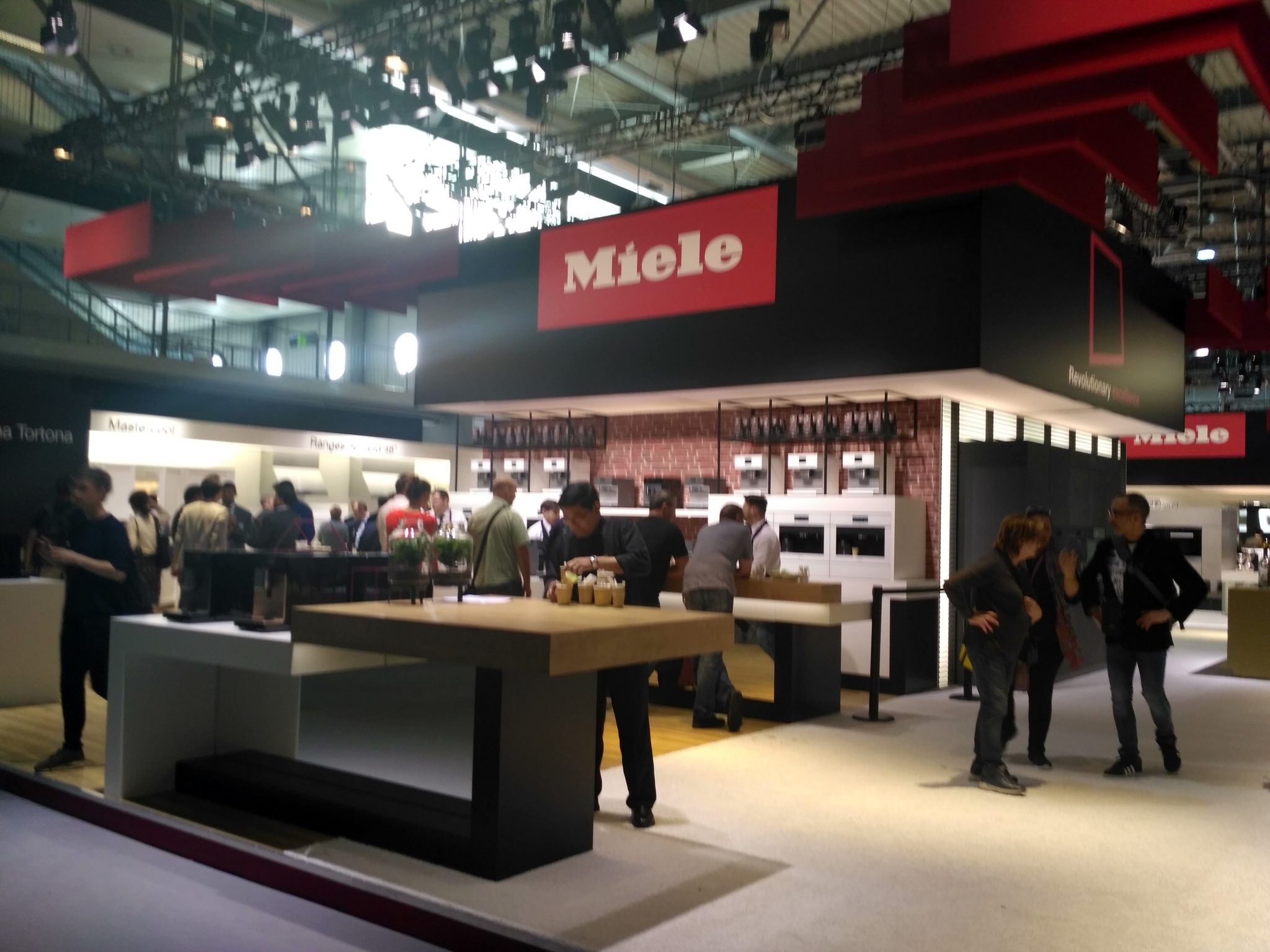 M-Studio | Meble na wymiar