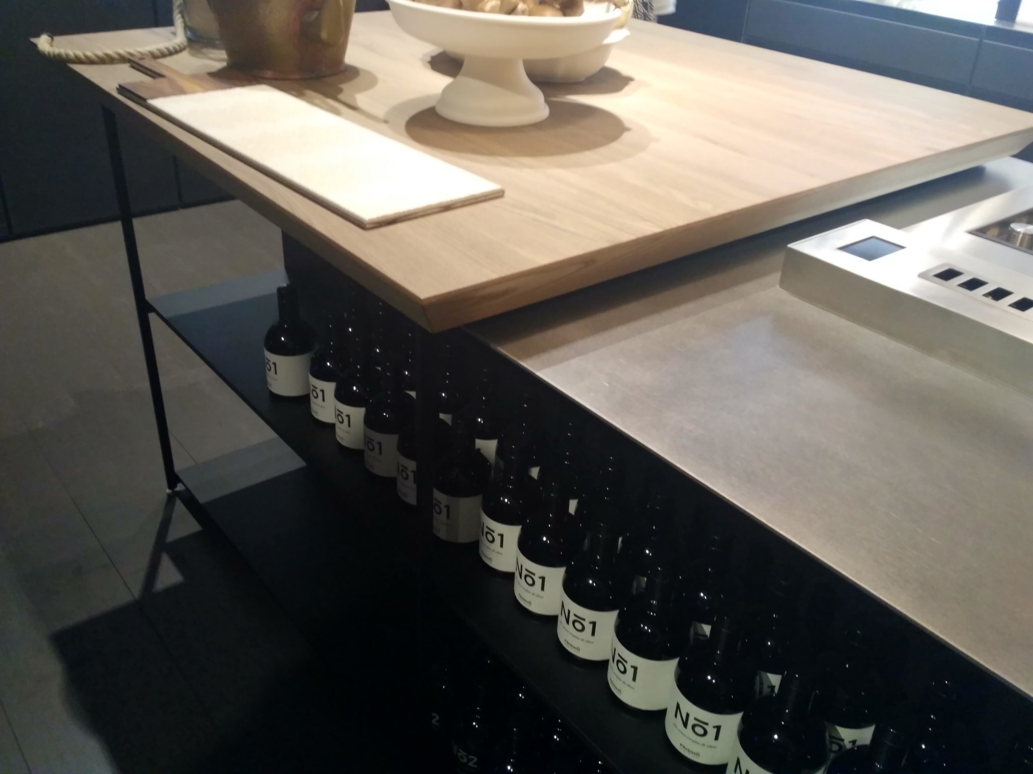 M-Studio | Meble na wymiar