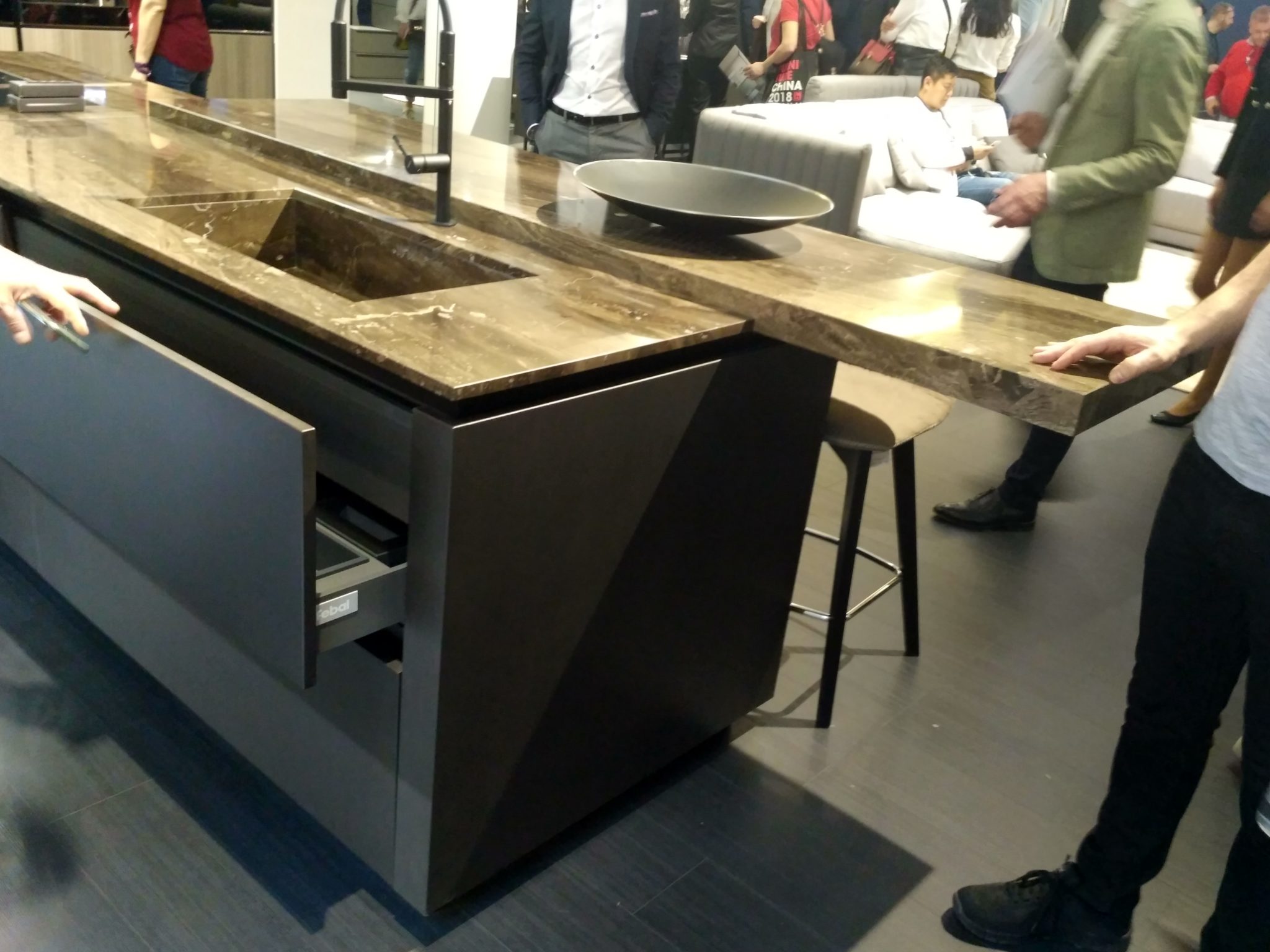 M-Studio | Meble na wymiar